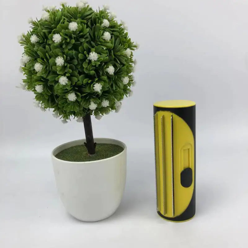 Pet Shedding Cleaner Brush